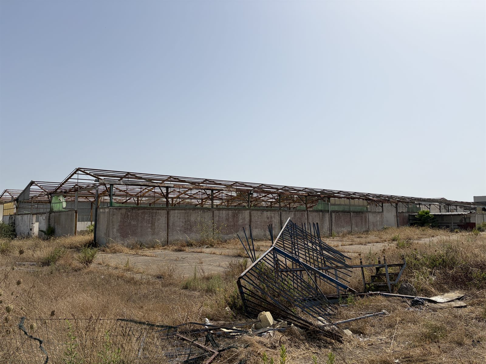 Lotto edificabile di 15.900 m² in zona industriale, via Parigi — foto 3 di 14